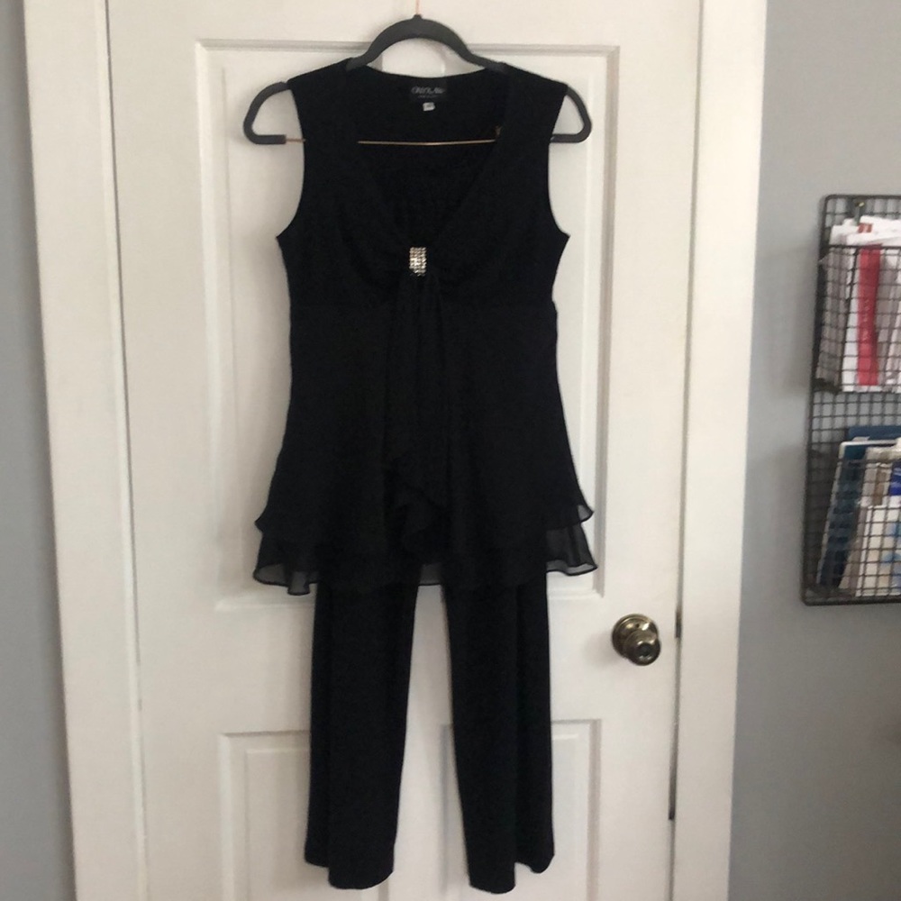 2 piece Onyx Nite outfit w/rhinestone detail